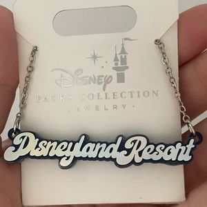 DISNEYLAND RESORT NECKLACE